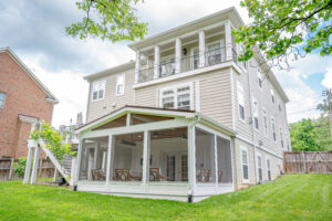 screened porch, screened porch builder, porch builder near me
